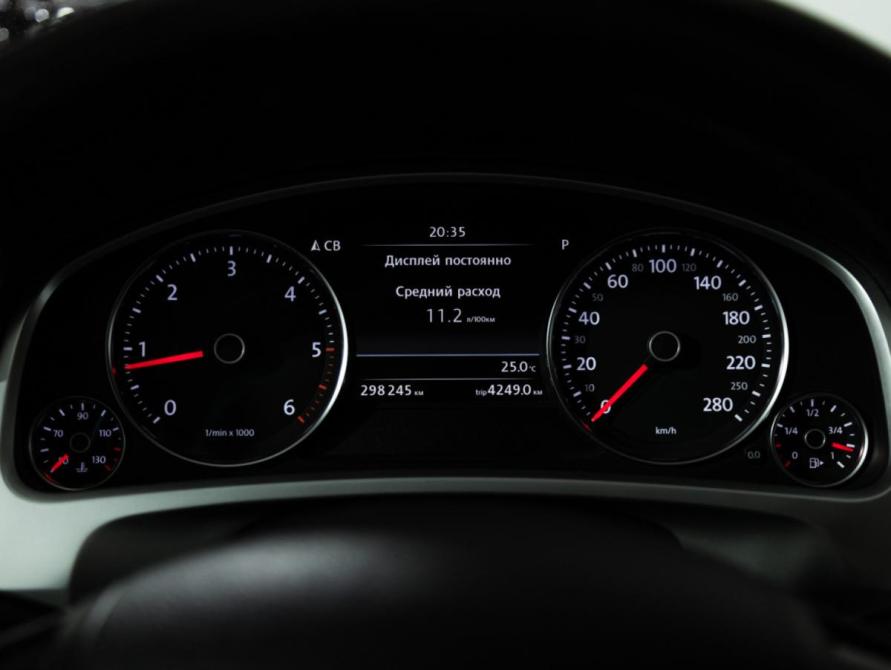 Volkswagen Touareg II Рестайлинг Санкт-Петербург  - изображение 13