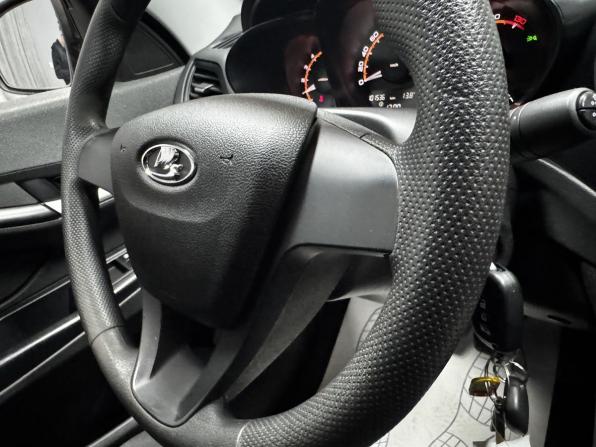 Lada (ВАЗ) Vesta I с пробегом 2020 года, цена 985 000 рублей, 101536 км, седан, Автокод Объявления