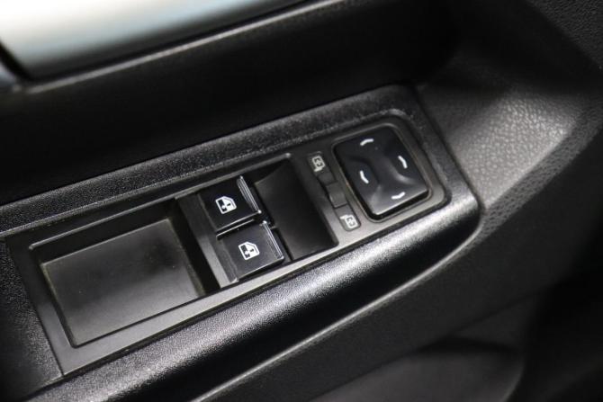 Lada (ВАЗ) Vesta I с пробегом 2017 года, цена 754 000 рублей, 108701 км, седан, Автокод Объявления
