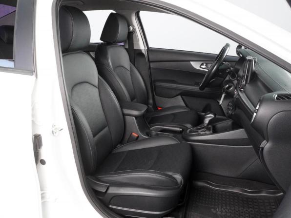 Kia K3 II с пробегом 2019 года, цена 1 884 000 рублей, 98069 км, седан, Автокод Объявления