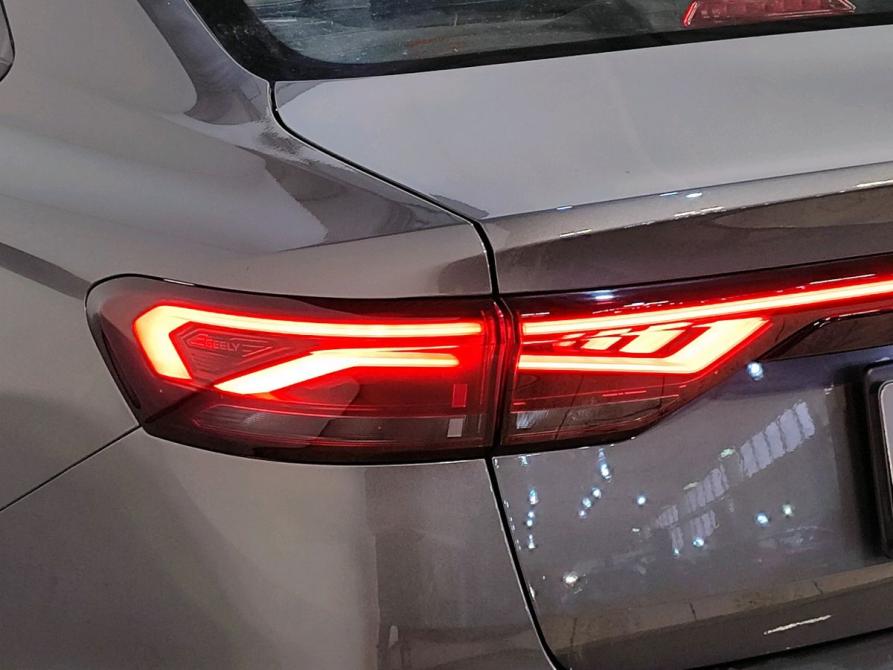 Geely Emgrand II Москва  - изображение 8