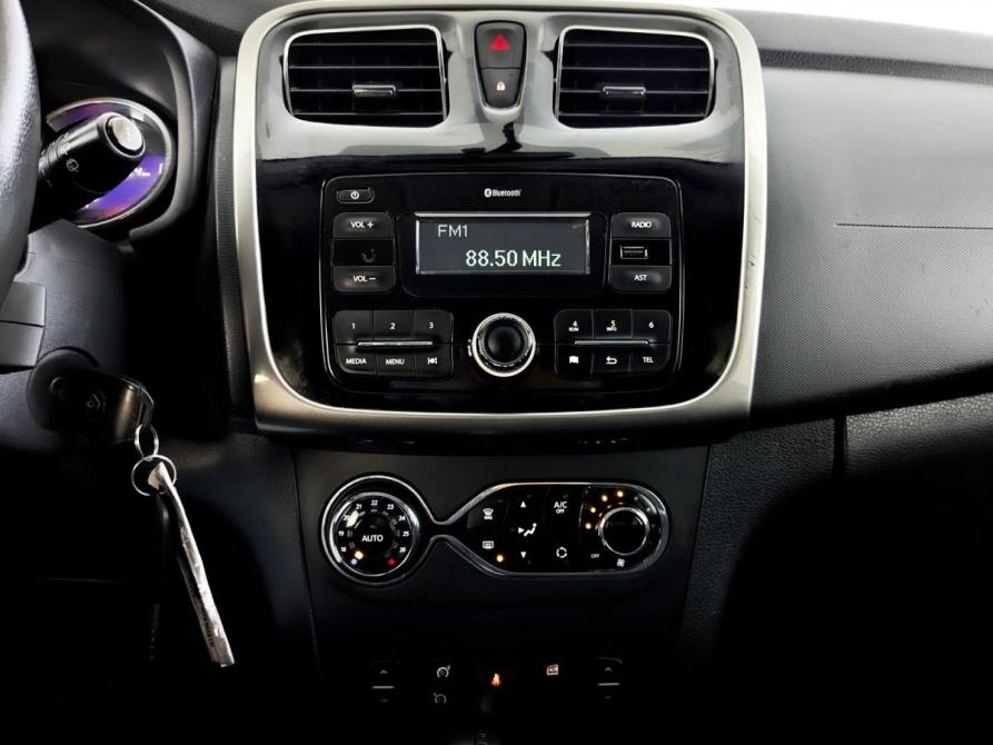 Renault Sandero II Москва  - изображение 15