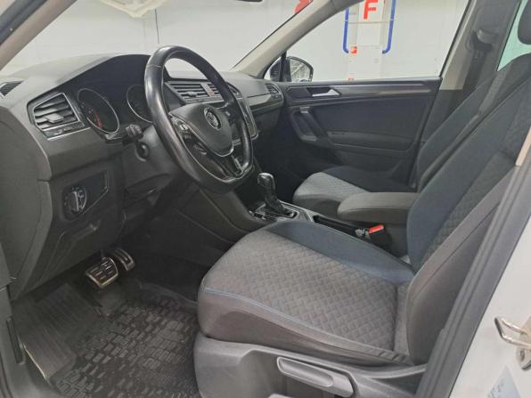 Volkswagen Tiguan II с пробегом 2020 года, цена 1 820 000 рублей, 203982 км, внедорожник, Автокод Объявления