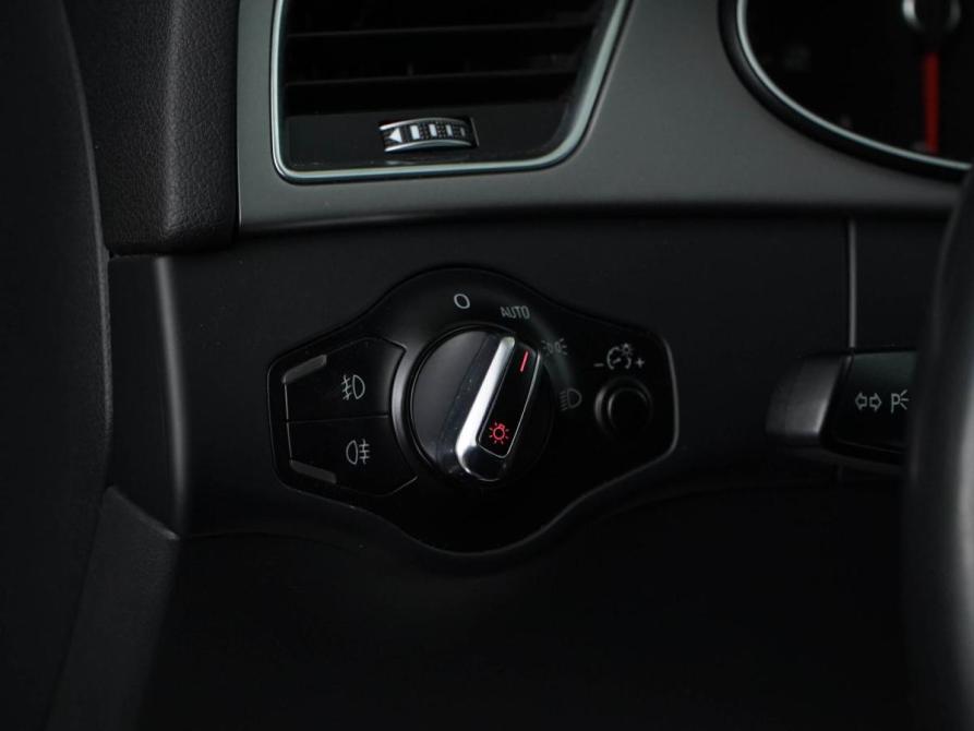 Audi A4 IV (B8) Рестайлинг Москва  - изображение 17