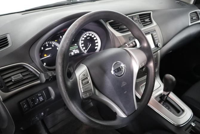 Nissan Tiida II с пробегом 2015 года, цена 999 000 рублей, 108000 км, хэтчбек, Автокод Объявления