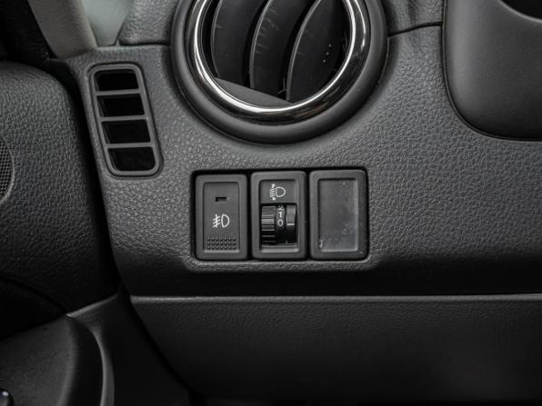Suzuki SX4 I (Classic) Рестайлинг с пробегом 2011 года, цена 898 000 рублей, 136316 км, хэтчбек, Автокод Объявления