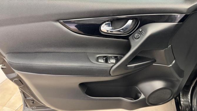 Nissan Qashqai II с пробегом 2014 года, цена 1 469 000 рублей, 109758 км, внедорожник, Автокод Объявления