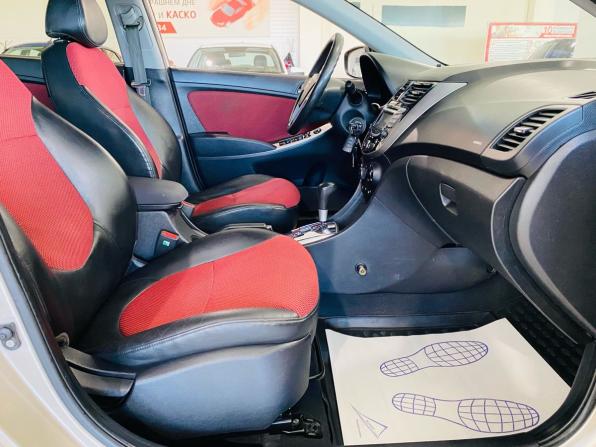 Hyundai Solaris I с пробегом 2011 года, цена 950 000 рублей, 103000 км, хэтчбек, Автокод Объявления