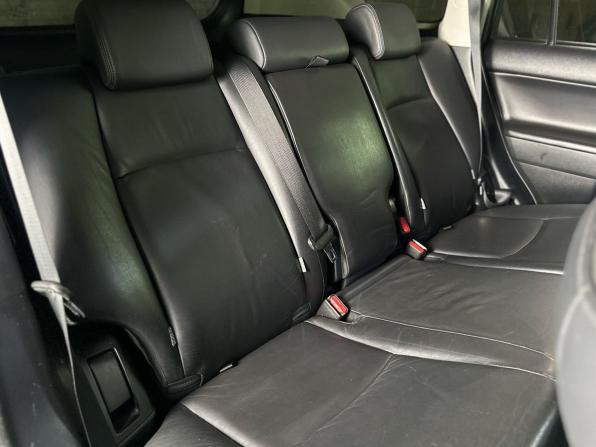 Toyota Land Cruiser Prado 150 Series Рестайлинг 1 с пробегом 2014 года, цена 2 740 000 рублей, 329006 км, внедорожник, Автокод Объявления