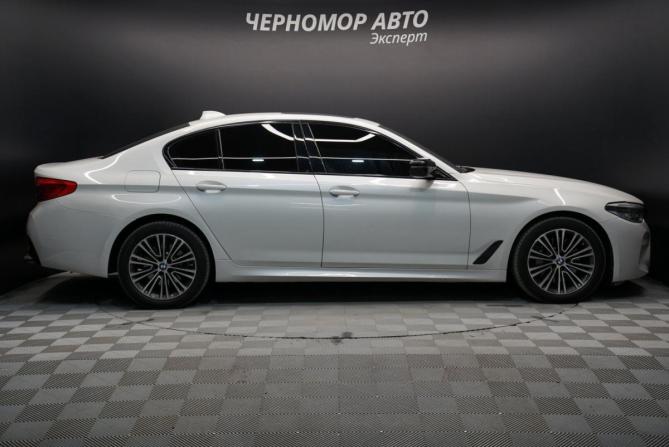 BMW 5 серии VII (G30/G31/G38) с пробегом 2018 года, цена 3 750 000 рублей, 89000 км, седан, Автокод Объявления