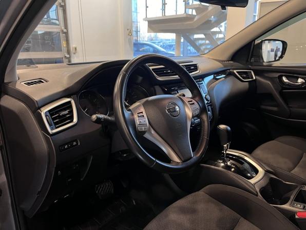 Nissan Qashqai II с пробегом 2018 года, цена 1 790 000 рублей, 108839 км, внедорожник, Автокод Объявления