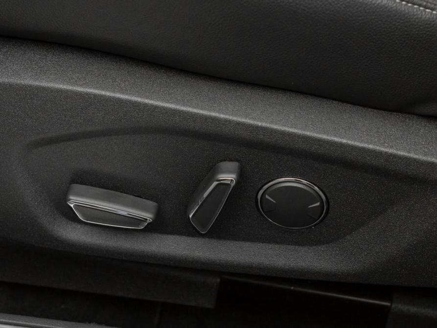 Ford Mondeo V Москва  - изображение 15