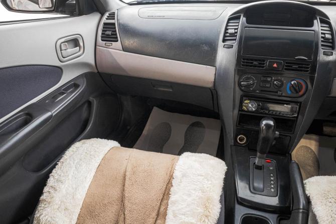 Nissan Wingroad II (Y11) Рестайлинг с пробегом 2002 года, цена 399 000 рублей, 320000 км, универсал, Автокод Объявления