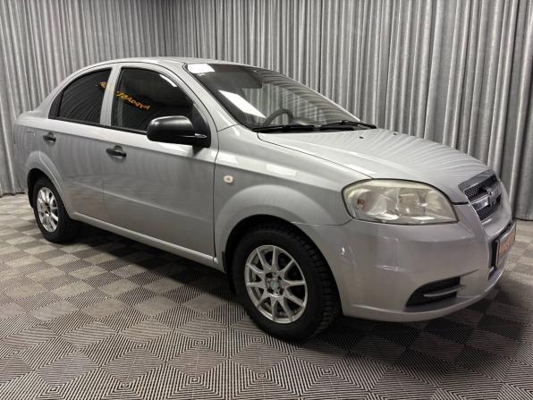 Chevrolet Aveo I Рестайлинг с пробегом 2009 года, цена 370 000 рублей, 208484 км, седан, Автокод Объявления