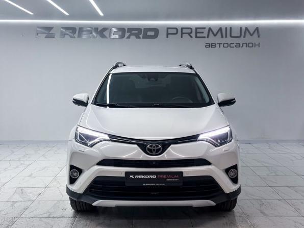 Toyota RAV4 IV (XA40) Рестайлинг с пробегом 2015 года, цена 2 400 000 рублей, 231856 км, внедорожник, Автокод Объявления