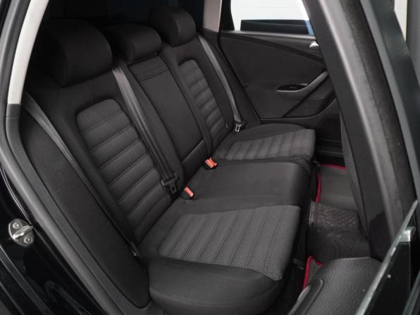 Volkswagen Passat B6 с пробегом 2009 года, цена 849 000 рублей, 183465 км, универсал, Автокод Объявления