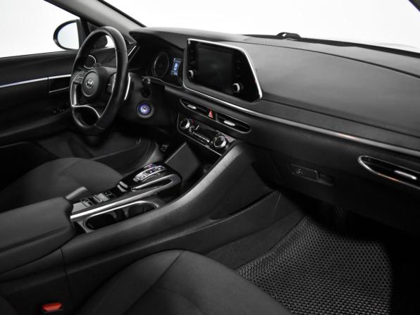 Hyundai Sonata VIII (DN8) с пробегом 2021 года, цена 1 547 900 рублей, 175435 км, седан, Автокод Объявления