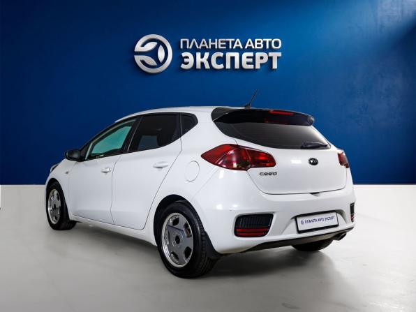 Kia Ceed II Рестайлинг с пробегом 2016 года, цена 1 144 000 рублей, 115567 км, хэтчбек, Автокод Объявления
