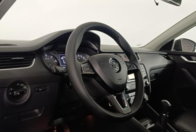 Skoda Octavia III (A7) с пробегом 2015 года, цена 1 250 000 рублей, 212500 км, лифтбек, Автокод Объявления