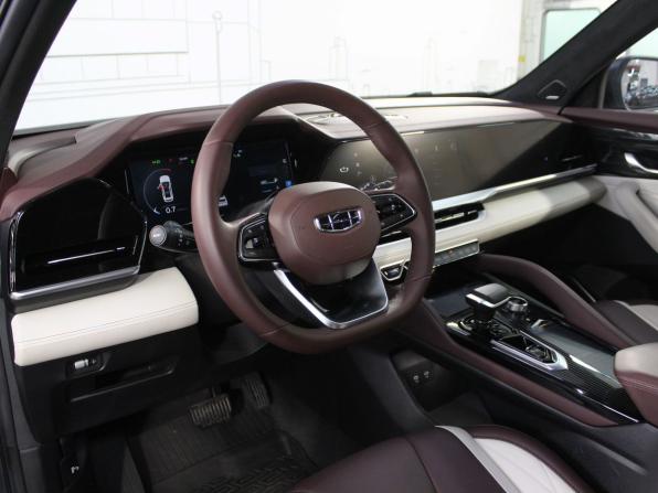 Geely Monjaro I с пробегом 2023 года, цена 3 570 000 рублей, 28526 км, внедорожник, Автокод Объявления