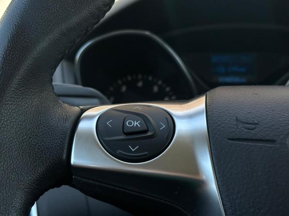 Ford Focus III с пробегом 2013 года, цена 930 000 рублей, 78055 км, хэтчбек, Автокод Объявления
