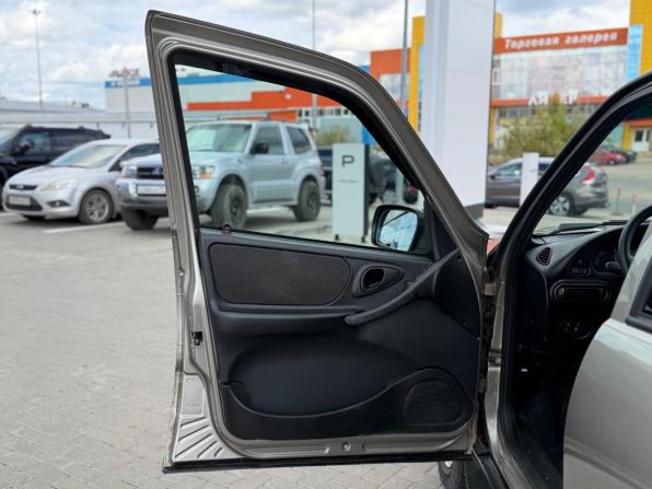 Lada (ВАЗ) Niva Travel I с пробегом 2022 года, цена 1 000 000 рублей, 38706 км, внедорожник, Автокод Объявления