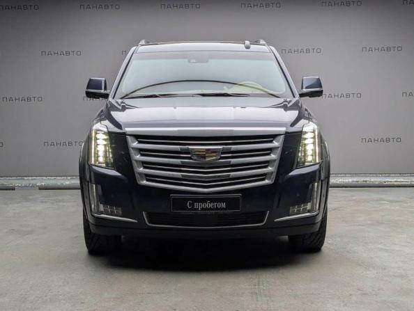 Cadillac Escalade IV с пробегом 2018 года, цена 4 149 000 рублей, 174105 км, внедорожник, Автокод Объявления
