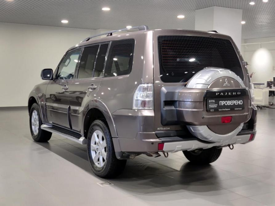 Mitsubishi Pajero IV Рестайлинг 1 Казань  - изображение 8