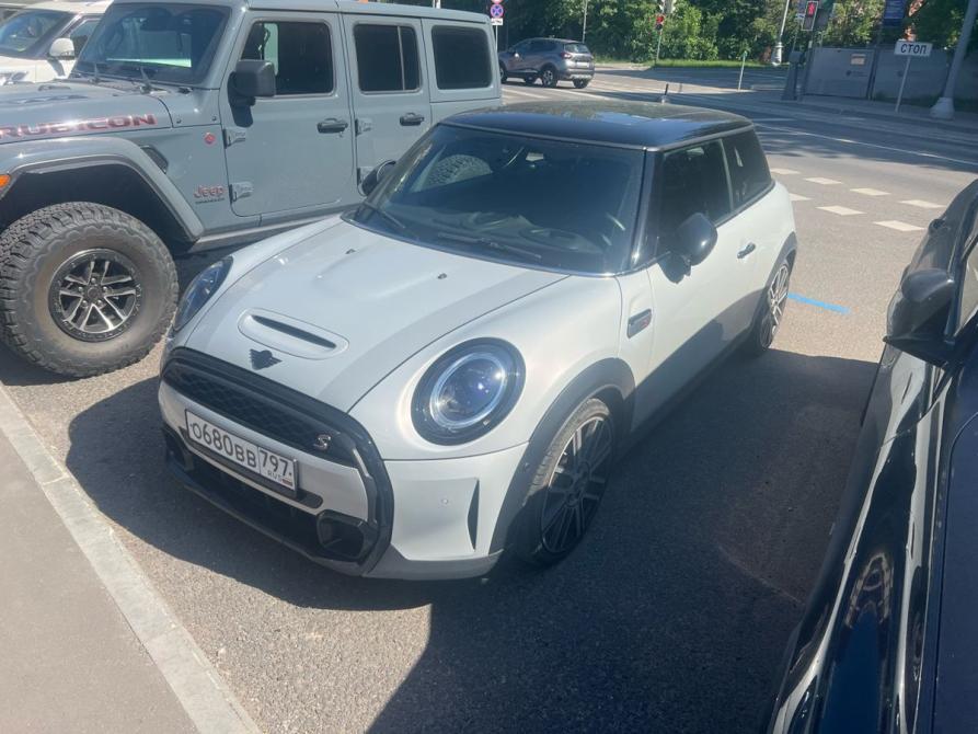 Mini Hatch III (F55/F56) Рестайлинг 2 Москва  - изображение 2