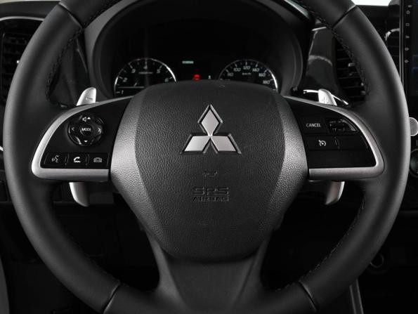 Mitsubishi Outlander III с пробегом 2013 года, цена 1 380 000 рублей, 219446 км, внедорожник, Автокод Объявления