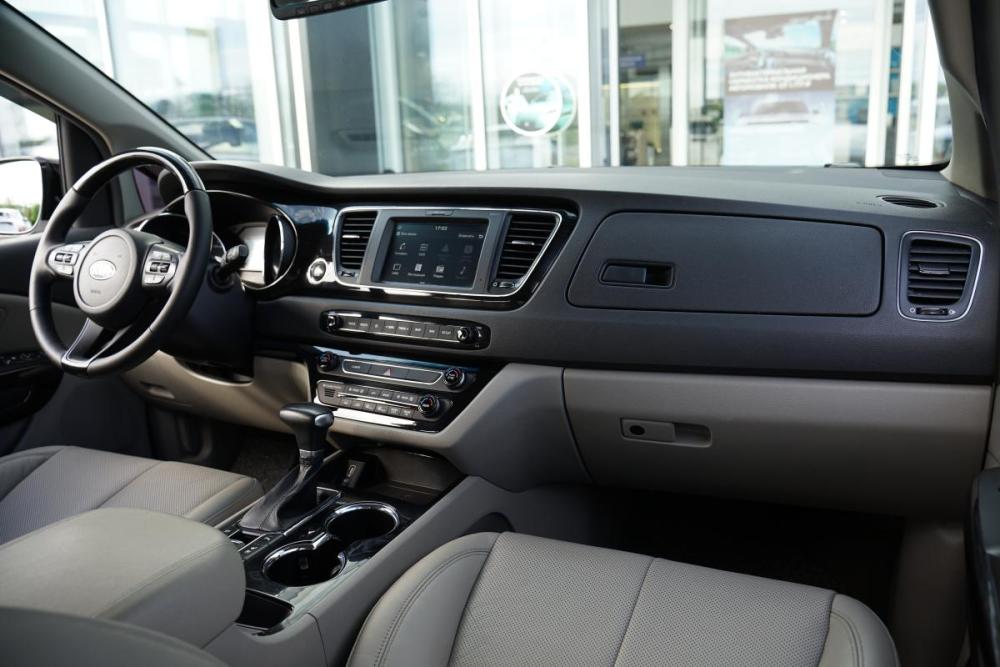 Kia Carnival III Крым  - изображение 20