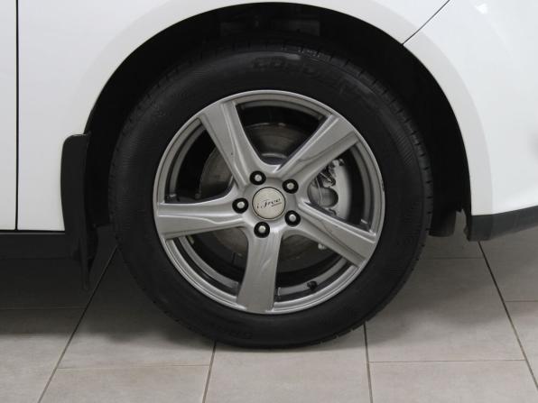 Ford Focus III с пробегом 2013 года, цена 859 900 рублей, 215158 км, универсал, Автокод Объявления