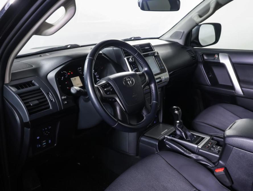 Toyota Land Cruiser Prado 150 Series Рестайлинг 2 Москва  - изображение 16