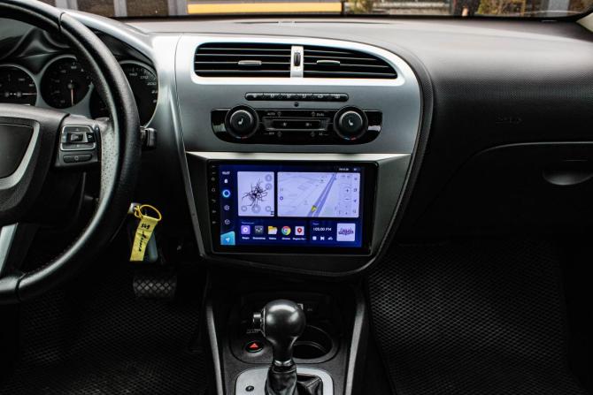 SEAT Leon II Рестайлинг с пробегом 2012 года, цена 799 000 рублей, 147101 км, хэтчбек, Автокод Объявления