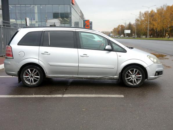 Opel Zafira B с пробегом 2007 года, цена 426 000 рублей, 229000 км, компактвэн, Автокод Объявления