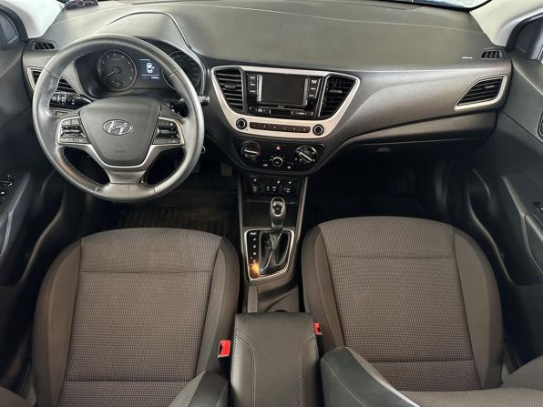 Hyundai Solaris II с пробегом 2018 года, цена 1 449 000 рублей, 68606 км, седан, Автокод Объявления
