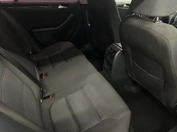 Volkswagen Jetta VI Рестайлинг с пробегом 2015 года, цена 1 098 000 рублей, 162624 км, седан, Автокод Объявления