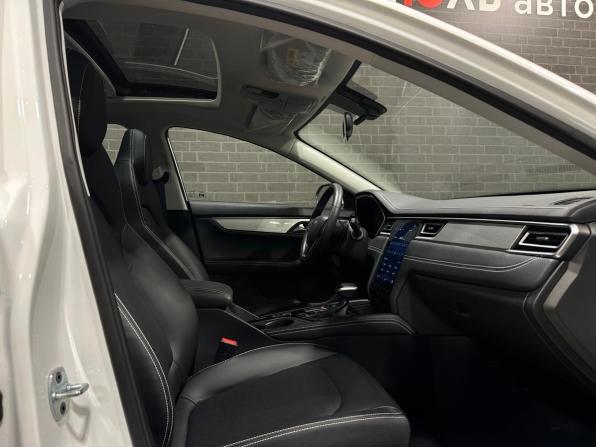 JAC J7 I с пробегом 2023 года, цена 1 660 000 рублей, 142 км, хэтчбек, Автокод Объявления