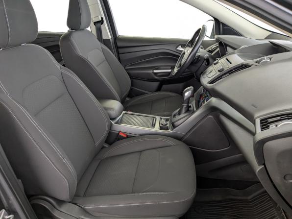 Ford Kuga II Рестайлинг с пробегом 2017 года, цена 1 750 000 рублей, 126876 км, внедорожник, Автокод Объявления
