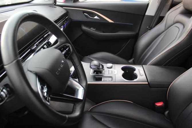 Omoda C5 I с пробегом 2023 года, цена 1 627 000 рублей, 63076 км, внедорожник, Автокод Объявления