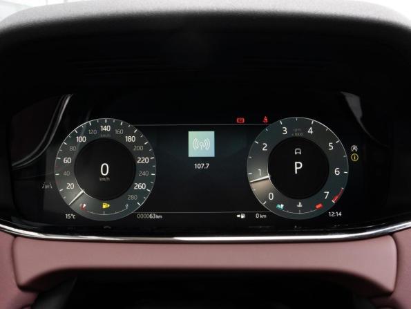 Land Rover Range Rover Evoque II Рестайлинг с пробегом 2025 года, цена 5 850 000 рублей, 63 км, внедорожник, Автокод Объявления