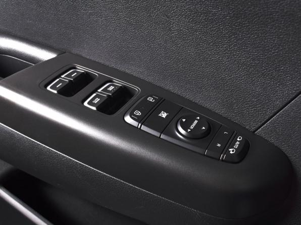 Kia Sportage IV Рестайлинг с пробегом 2019 года, цена 2 199 999 рублей, 154179 км, внедорожник, Автокод Объявления