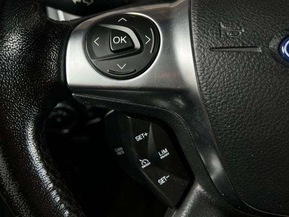 Ford Focus III с пробегом 2012 года, цена 847 777 рублей, 152033 км, хэтчбек, Автокод Объявления