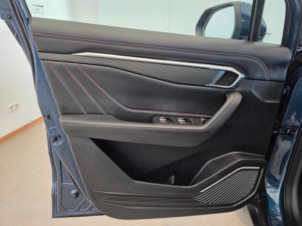 Geely Okavango I Рестайлинг с пробегом 2023 года, цена 2 820 000 рублей, 31873 км, внедорожник, Автокод Объявления