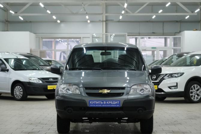 Chevrolet Niva I Рестайлинг с пробегом 2018 года, цена 799 000 рублей, 91845 км, внедорожник, Автокод Объявления