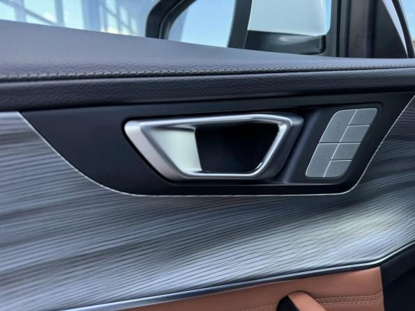 Chery Tiggo 8 Pro Max I с пробегом 2022 года, цена 2 410 000 рублей, 35369 км, внедорожник, Автокод Объявления