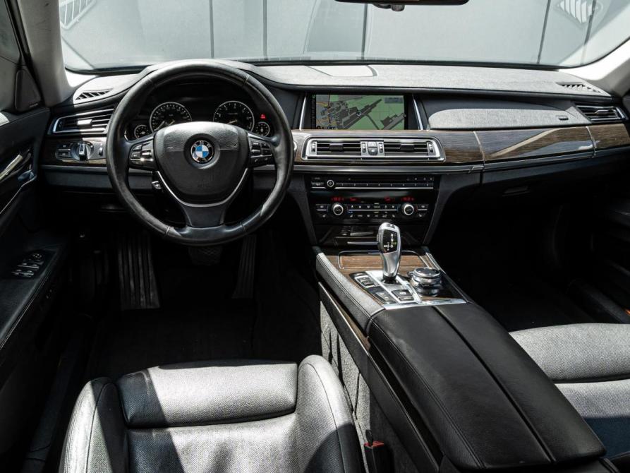 BMW 7 серии V (F01/F02/F04) Рестайлинг Краснодар  - изображение 6