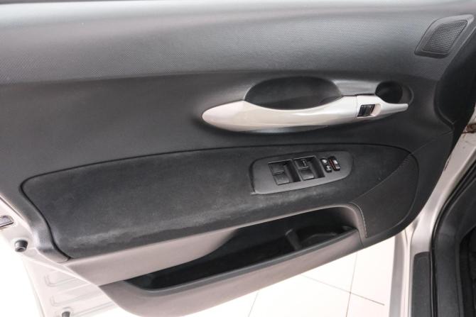 Toyota Auris I с пробегом 2007 года, цена 689 000 рублей, 339586 км, хэтчбек, Автокод Объявления