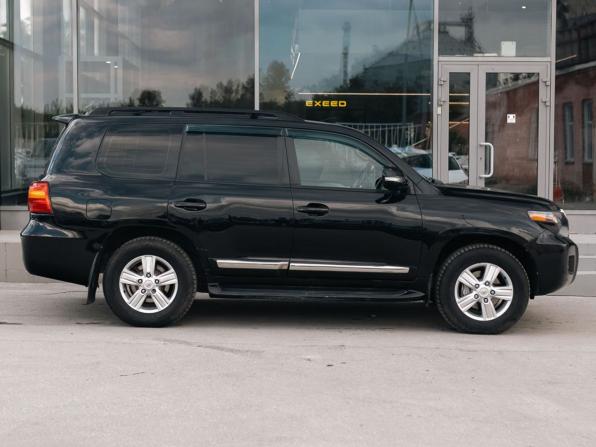 Toyota Land Cruiser 200 Series Рестайлинг 1 с пробегом 2012 года, цена 3 090 000 рублей, 160465 км, внедорожник, Автокод Объявления