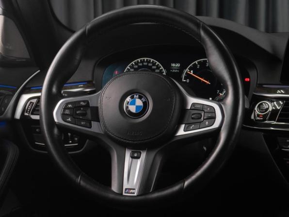 BMW 5 серии VII (G30/G31/G38) с пробегом 2019 года, цена 3 899 000 рублей, 62435 км, седан, Автокод Объявления